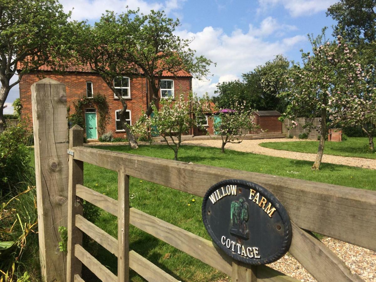 Dairy Barns Holiday Cottages Norwich Exterior photo